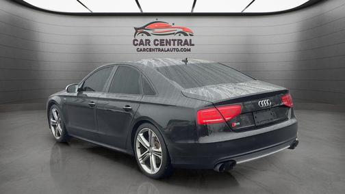2013 Audi S8 4.0T