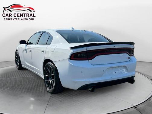 2016 Dodge Charger R/T