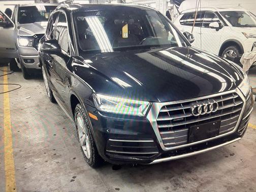 2018 Audi Q5 2.0T Tech Premium