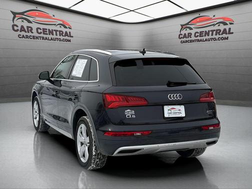 2018 Audi Q5 2.0T Tech Premium