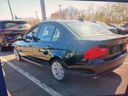 Black Sapphire Metallic 2011 BMW 328 xDrive