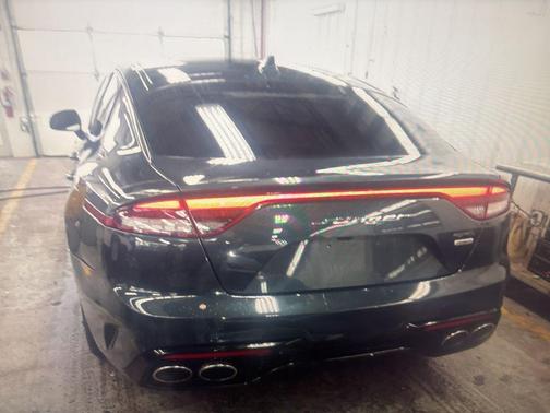 2022 Kia Stinger GT-Line