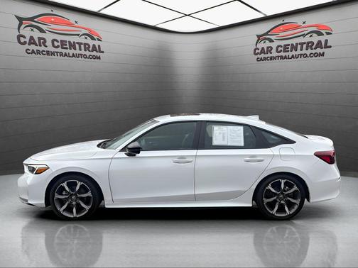 Platinum White Pearl 2025 Honda Civic Hybrid Sport