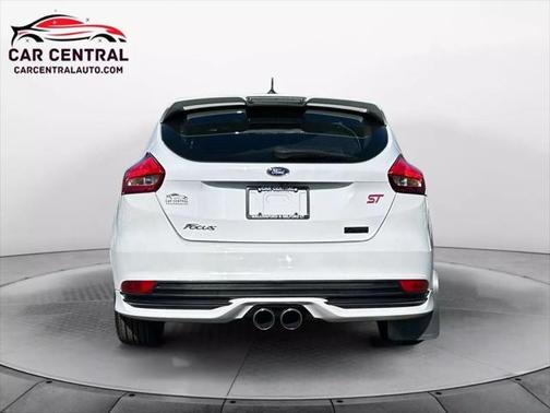 2016 Ford Focus ST