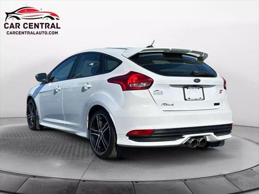 2016 Ford Focus ST