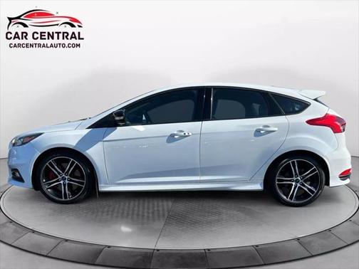 2016 Ford Focus ST