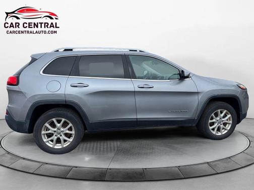 2014 Jeep Cherokee Sport