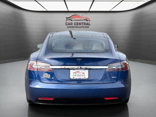 2016 Tesla Model S 75D