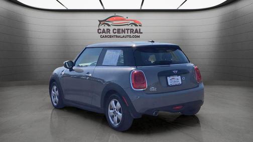 Gray Metallic 2020 MINI Hardtop Cooper