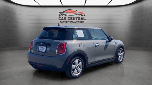 Gray Metallic 2020 MINI Hardtop Cooper