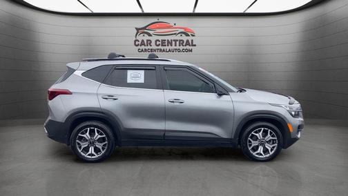 Steel Gray 2022 Kia Seltos EX