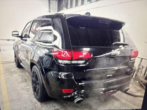 2017 Jeep Grand Cherokee SRT