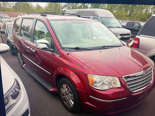 Deep Cherry Red Crystal Pearlcoat 2010 Chrysler Town & Country Limited