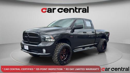 Brilliant Black Crystal Pearlcoat 2016 RAM 1500 Tradesman/Express