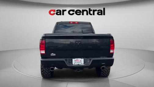 Brilliant Black Crystal Pearlcoat 2016 RAM 1500 Tradesman/Express