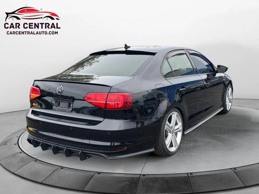 2017 Volkswagen Jetta GLI