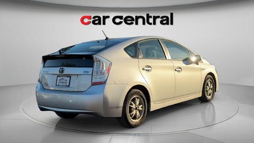 Classic Silver Metallic 2011 Toyota Prius II