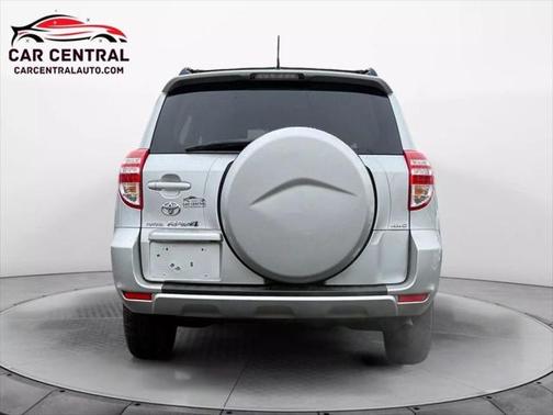 2009 Toyota RAV4 Sport