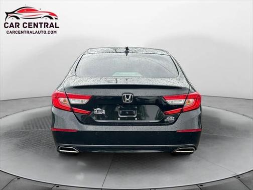 2018 Honda Accord Touring 2.0T