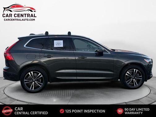 2019 Volvo XC60 T6 Momentum