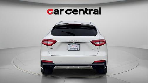 Bianco 2019 Maserati Levante GTS