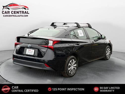 2020 Toyota Prius LE