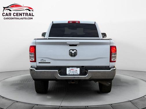 2020 RAM 2500 Big Horn Crew Cab 4X4 6'4' Box