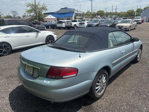 Blue 2002 Chrysler Sebring Limited