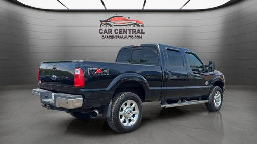 Tuxedo Black Metallic 2011 Ford F-350 Lariat