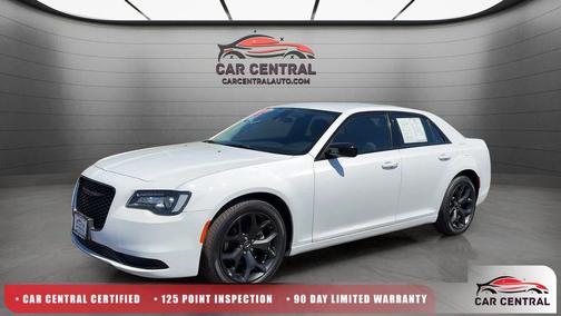 Bright White Clearcoat 2023 Chrysler 300 Touring