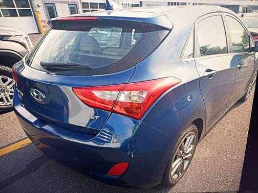 Windy Sea Blue 2016 Hyundai Elantra GT Base
