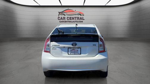 Blizzard Pearl 2013 Toyota Prius Three