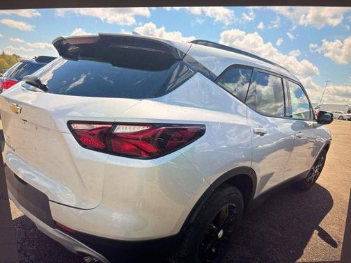 Silver Ice Metallic 2021 Chevrolet Blazer 3LT