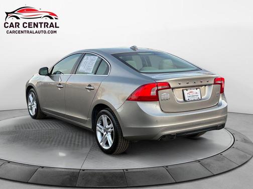 2015 Volvo S60 T5 Platinum