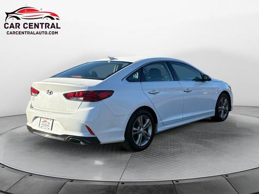 2018 Hyundai SONATA Limited