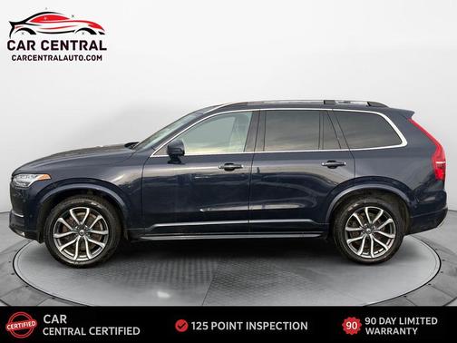 2019 Volvo XC90 T6 Momentum