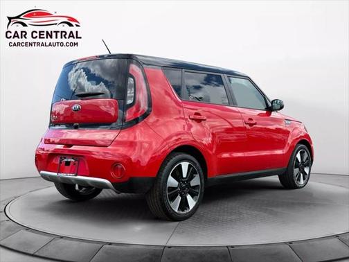 2017 Kia Soul +