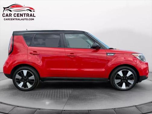 2017 Kia Soul +
