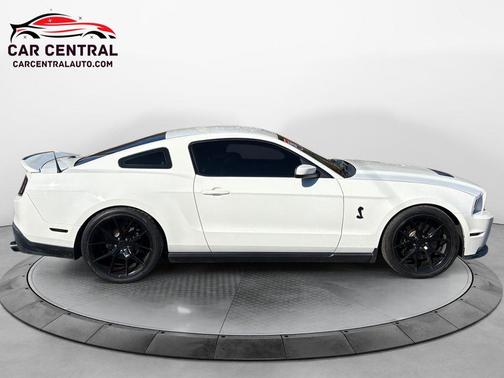 2011 Ford Shelby GT500 Base