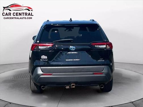 2020 Toyota RAV4 Hybrid LE