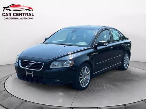2010 Volvo S40 2.4i