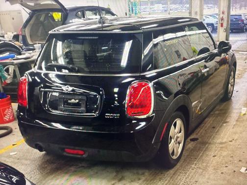 2018 MINI Hardtop Cooper