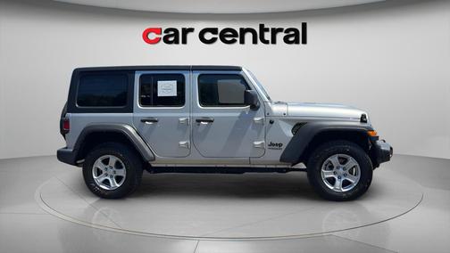 Silver Zynith Clearcoat 2022 Jeep Wrangler Unlimited Sport