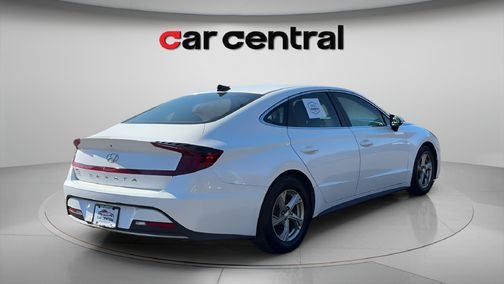 Quartz White 2022 Hyundai SONATA SE
