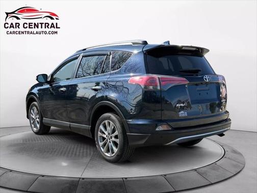 2017 Toyota RAV4 Limited