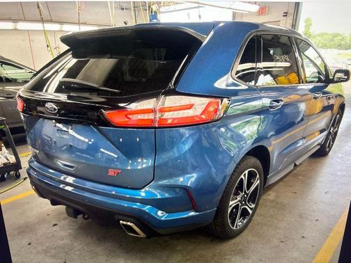 Ford Performance Blue Metallic 2020 Ford Edge ST