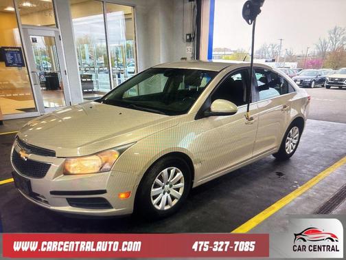 Gold Mist Metallic 2011 Chevrolet Cruze LT