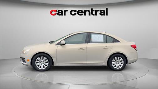 Gold Mist Metallic 2011 Chevrolet Cruze LT
