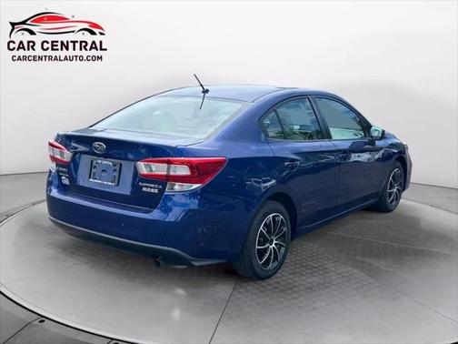 2017 Subaru Impreza 2.0i