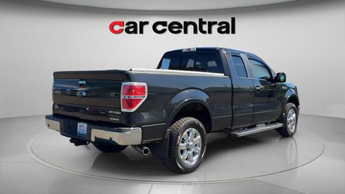 Tuxedo Black Metallic 2013 Ford F-150 Lariat